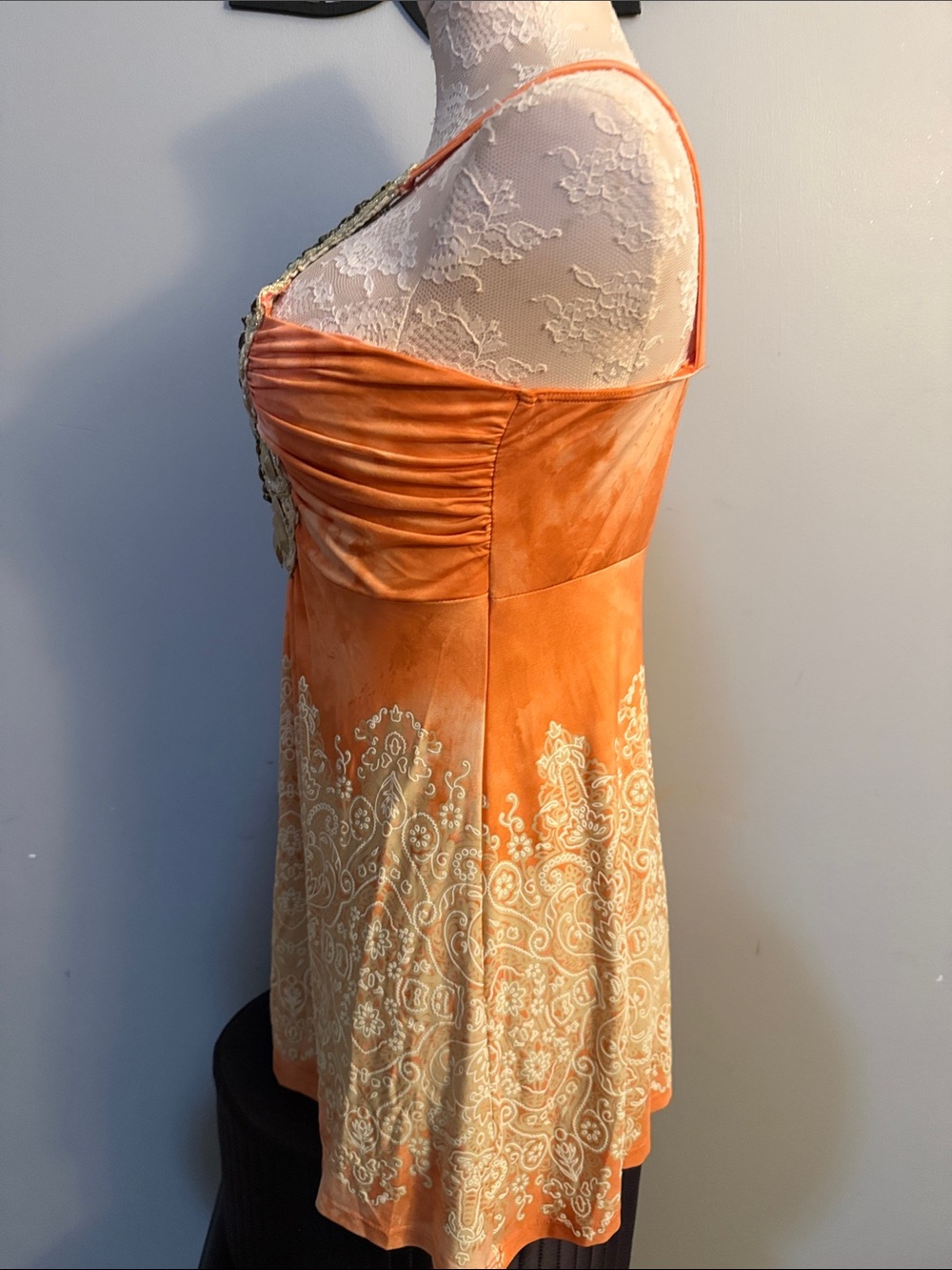Venus Embellished Orange Crochet Necklace Tank Top M - Picture 2 of 4